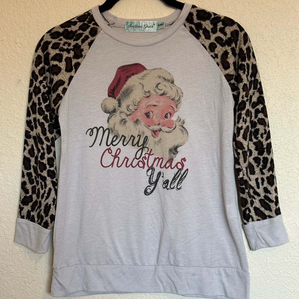 Southern Grace “Merry Christmas Y’all” leopard tee shirt. Size 8-10 Y.